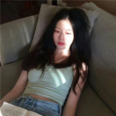 间谍嬉春